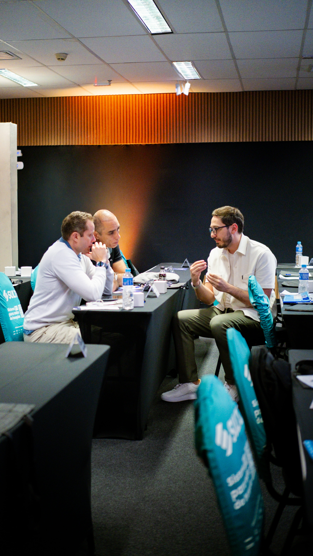 Willian Vitale em conversa estratégica com empresários em evento